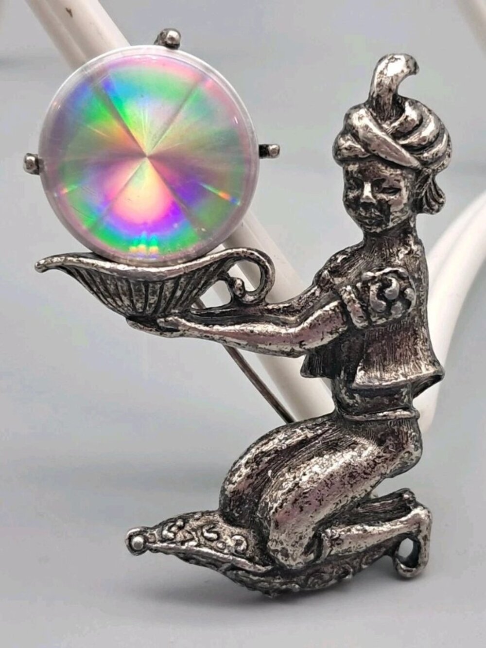 Vintage Signed Jewelarama GENIE BROOCH Holographic Diffraction Pin Jewelry